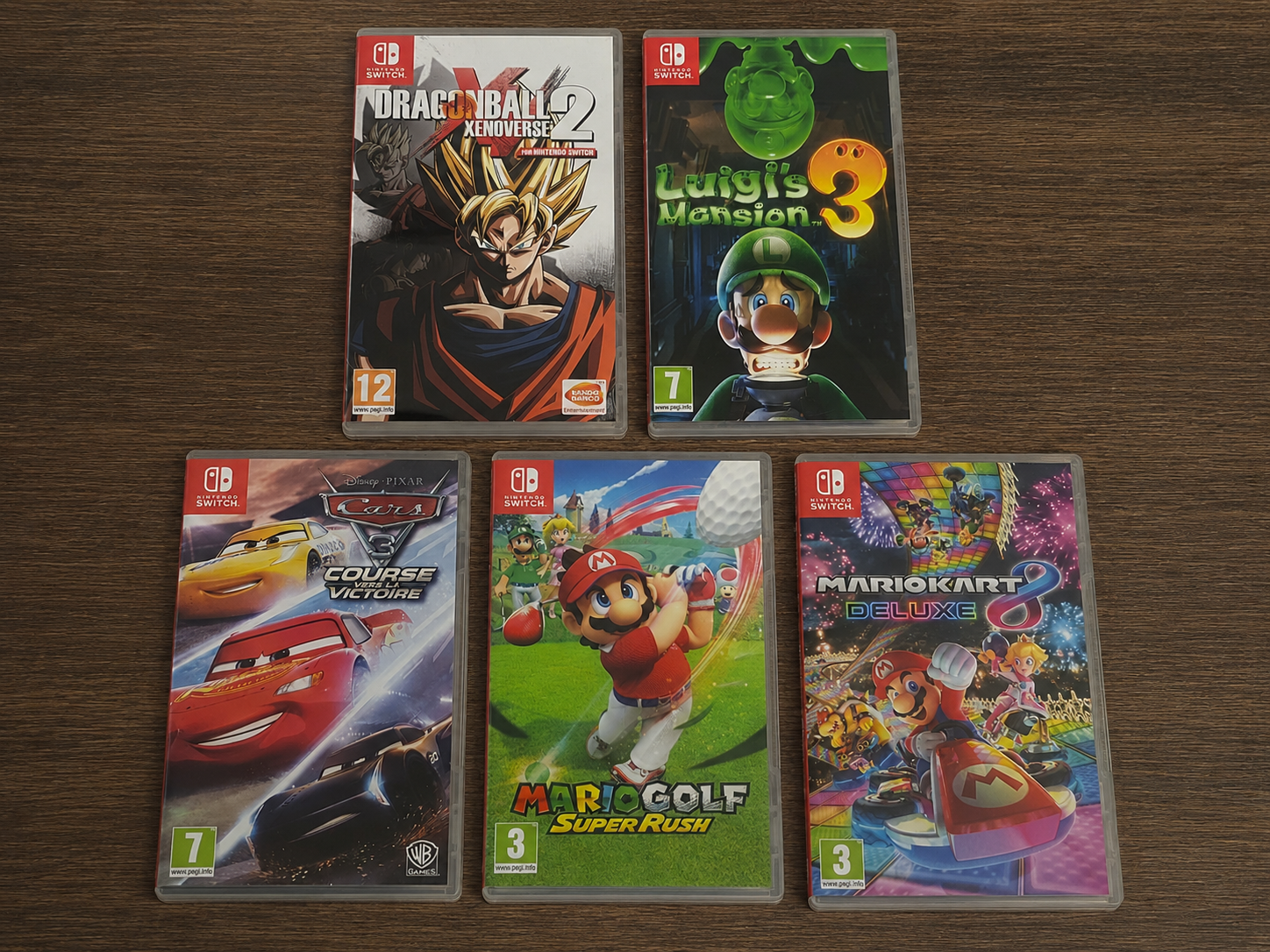 Oferta!! Nintendo switch oled + Mario Kart, luigis mansions y complementos